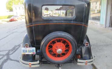 Ford-Model-a-1931-Tan-3