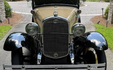 Ford-Model-a-1931-Tan-With-Black-Fenders-Tan-2