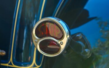 Ford-Model-a-1931-Washington-Blue-Tan-leather-1
