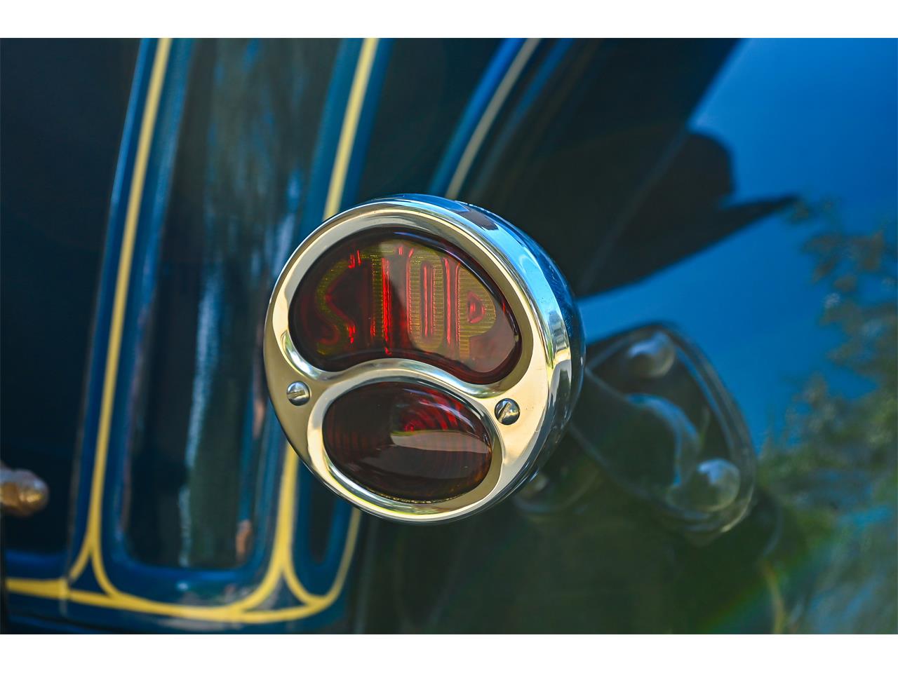 Ford-Model-a-1931-Washington-Blue-Tan-leather-1