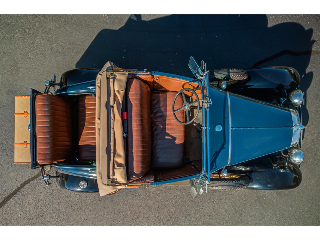 Ford-Model-a-1931-Washington-Blue-Tan-leather-33