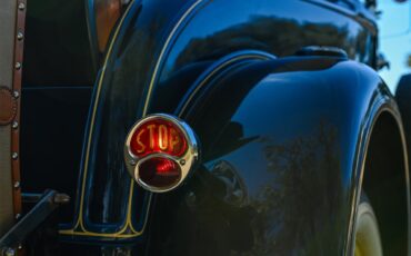 Ford-Model-a-1931-Washington-Blue-Tan-leather-5