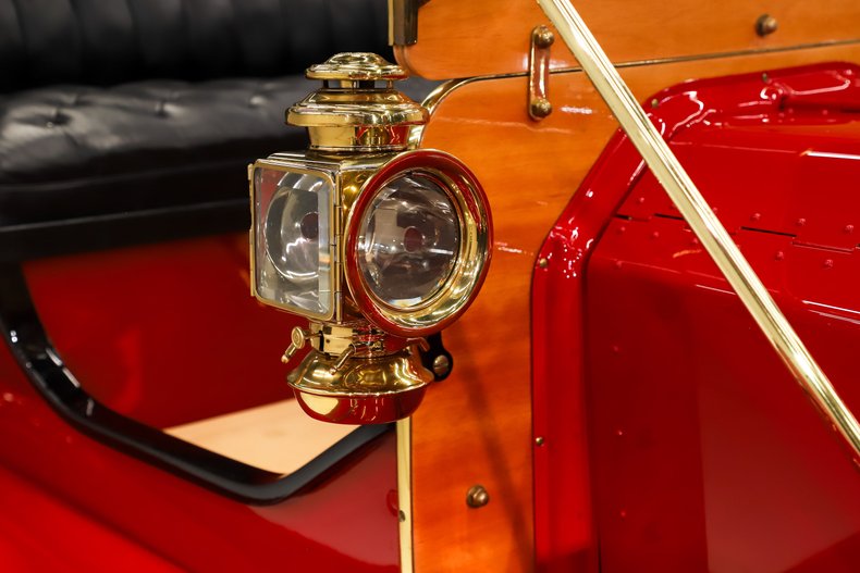 Ford-Model-t-1909-Red-Black-10