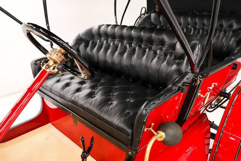 Ford-Model-t-1909-Red-Black-2