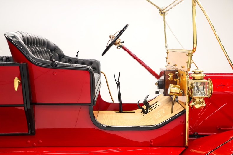 Ford-Model-t-1909-Red-Black-31