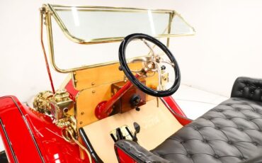 Ford-Model-t-1909-Red-Black