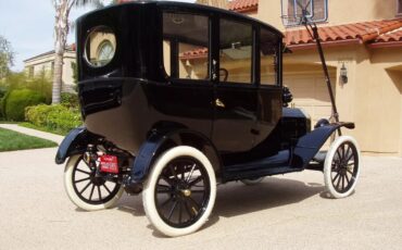 Ford-Model-t-1915-4