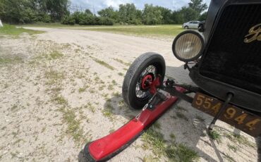 Ford-Model-t-1922-Black-Black
