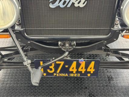 Ford-Model-t-1923-Black-Brown-10