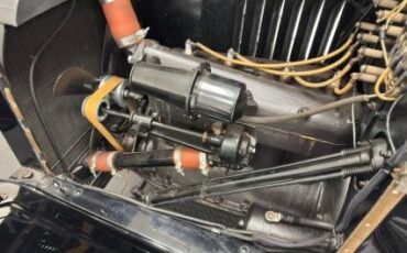 Ford-Model-t-1923-Black-Brown-25