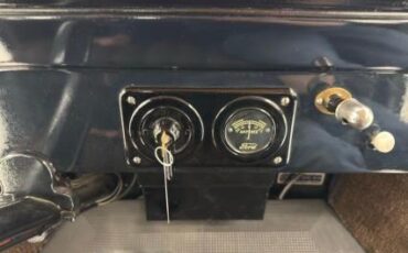 Ford-Model-t-1923-Black-Brown-36