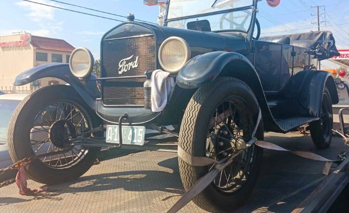 Ford-Model-t-1926-Black-Black-1