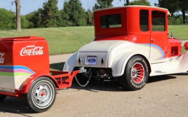 Ford-Model-t-1927-Red-Tan-12