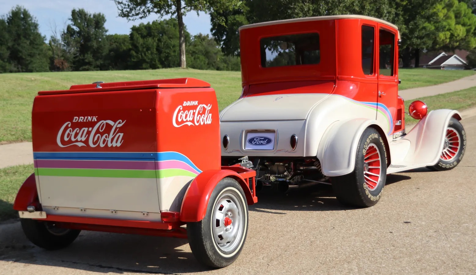 Ford-Model-t-1927-Red-Tan-13