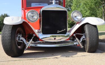 Ford-Model-t-1927-Red-Tan-19