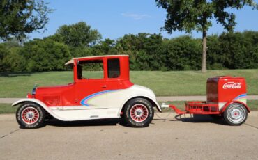 Ford-Model-t-1927-Red-Tan-2
