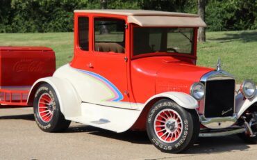 Ford-Model-t-1927-Red-Tan-8