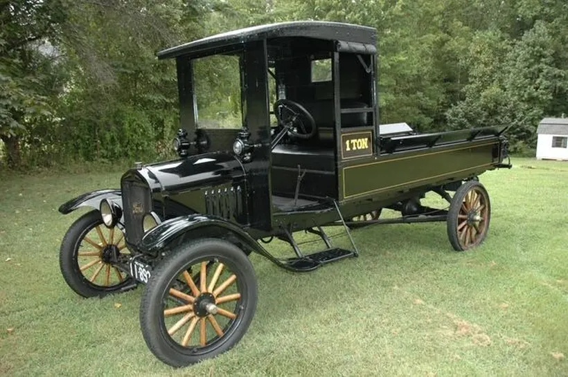 Ford-Model-tt-1918