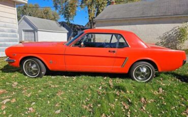 Ford-Mustang-1964-red-black-16