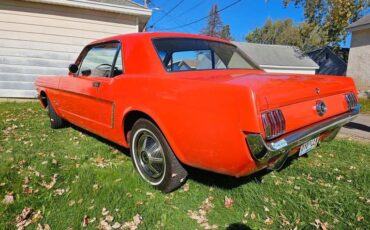 Ford-Mustang-1964-red-black-4
