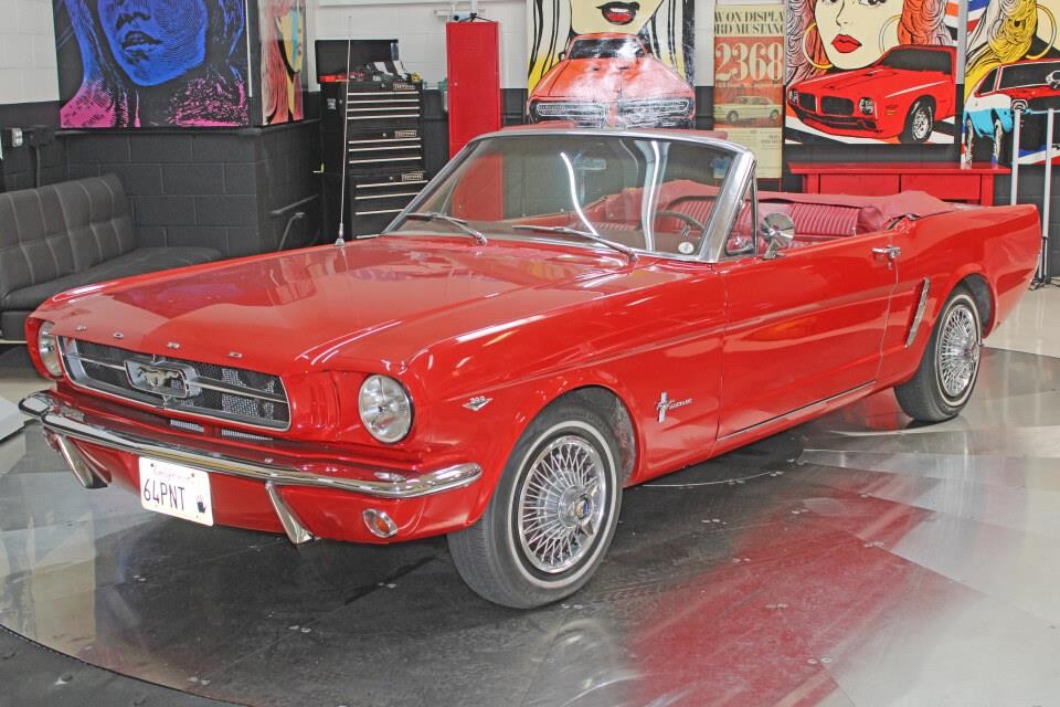 Ford-Mustang-1965-1