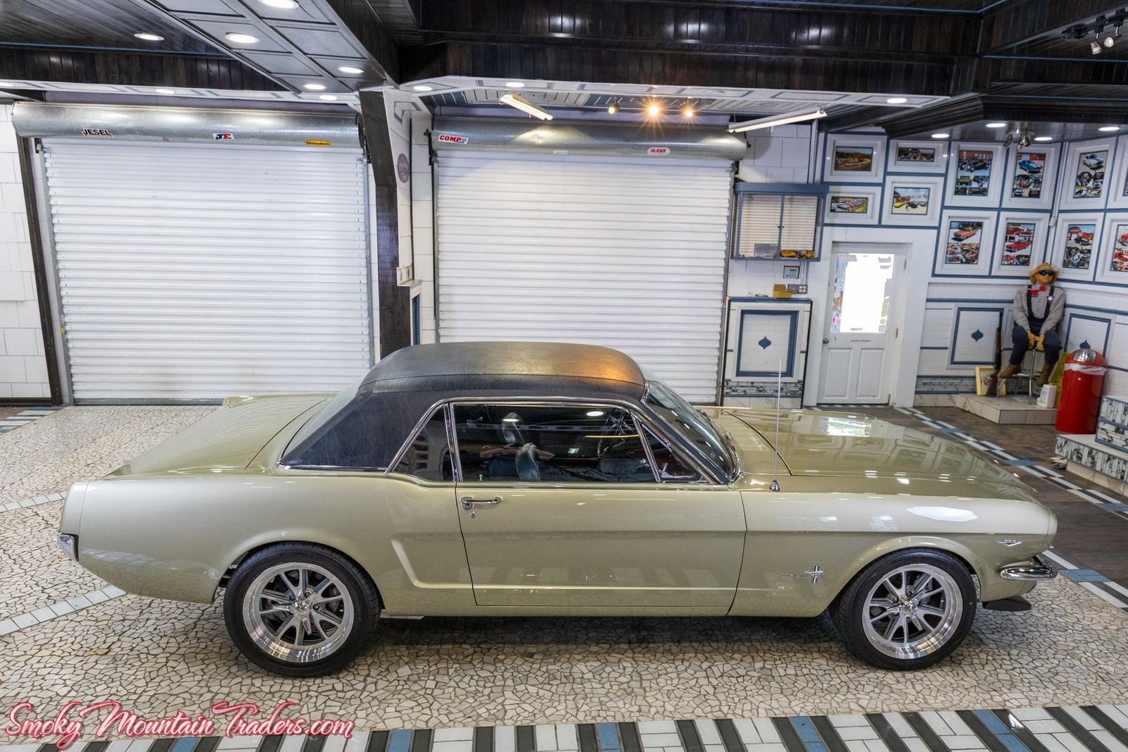 Ford-Mustang-1965-19
