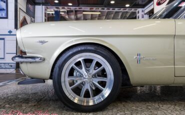 Ford-Mustang-1965-2