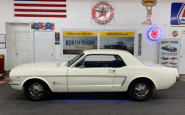 Ford-Mustang-1965-2-door-2