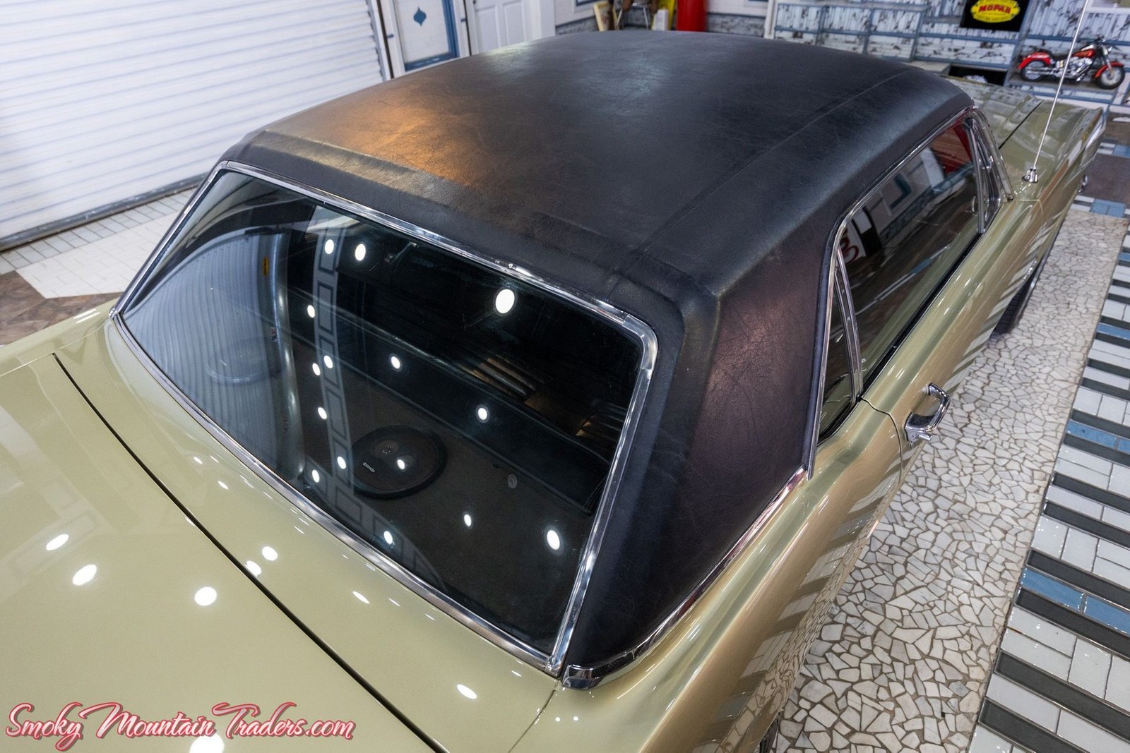Ford-Mustang-1965-22