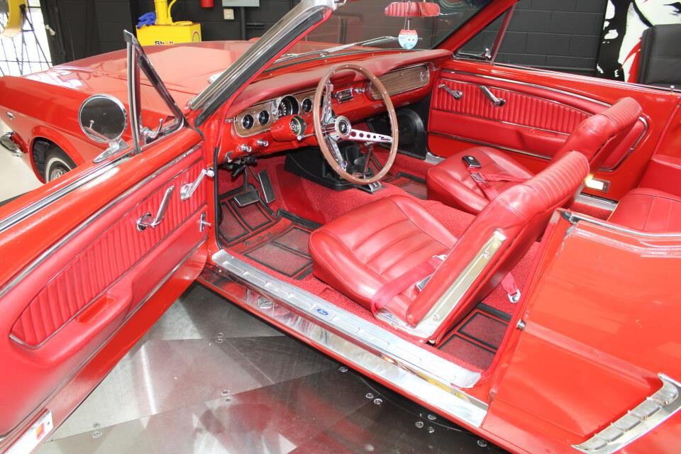 Ford-Mustang-1965-29
