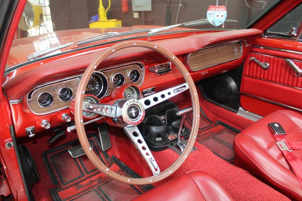 Ford-Mustang-1965-30