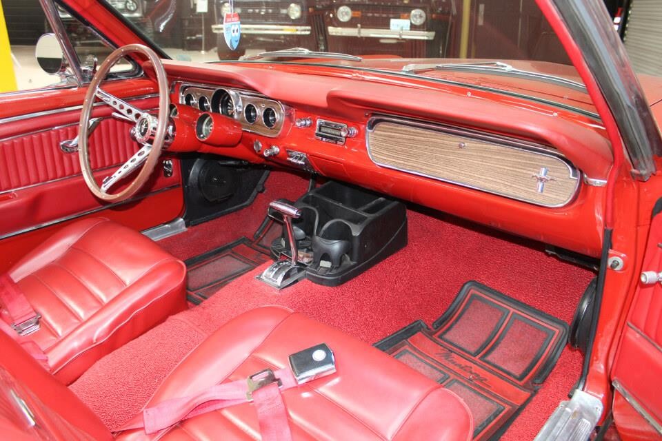 Ford-Mustang-1965-35
