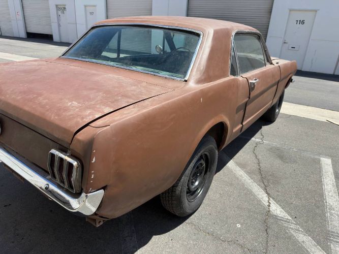 Ford-Mustang-1965-7