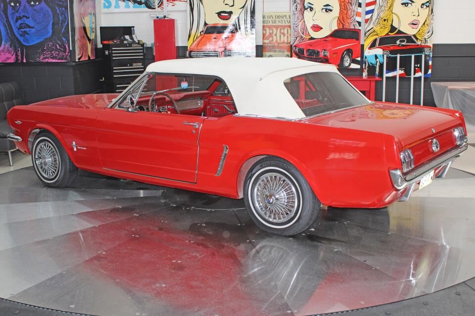 Ford-Mustang-1965-8