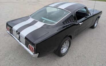 Ford-Mustang-1965-Black-Black-10
