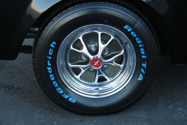 Ford-Mustang-1965-Black-Black-22