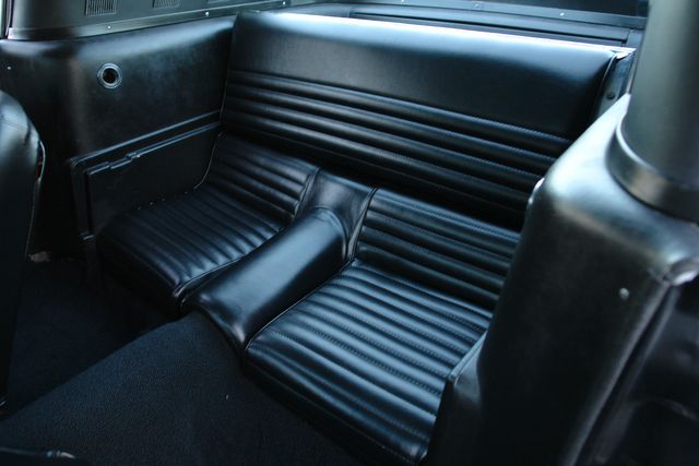 Ford-Mustang-1965-Black-Black-26