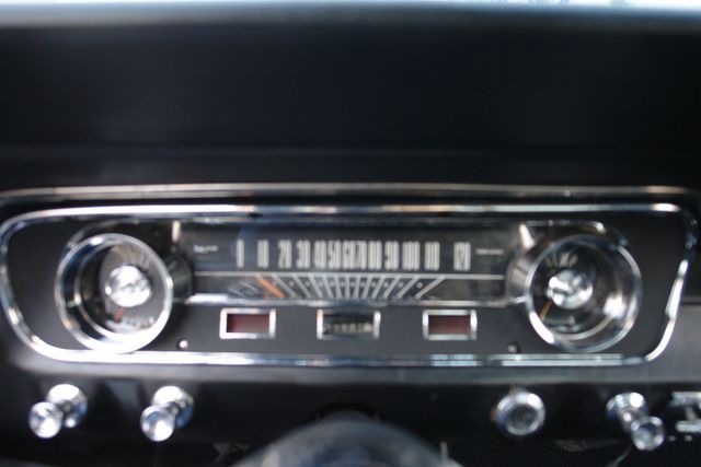 Ford-Mustang-1965-Black-Black-29