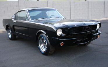 Ford-Mustang-1965-Black-Black-47