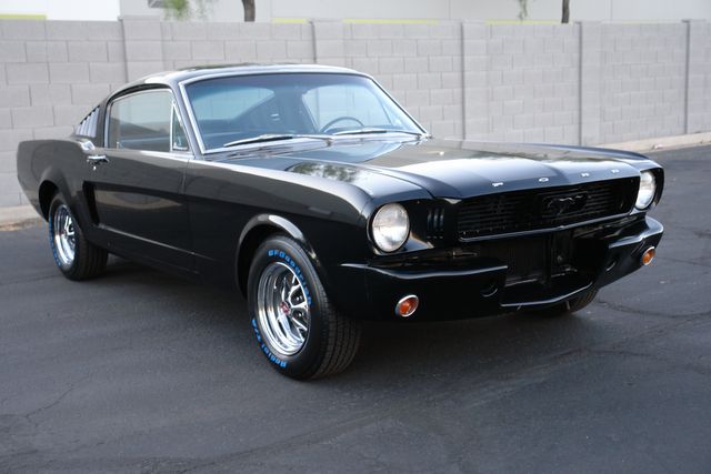 Ford-Mustang-1965-Black-Black-47