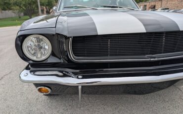Ford-Mustang-1965-Black-Black-48