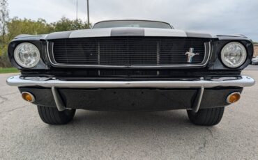 Ford-Mustang-1965-Black-Black-5