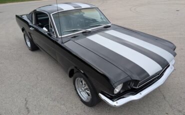 Ford-Mustang-1965-Black-Black-6