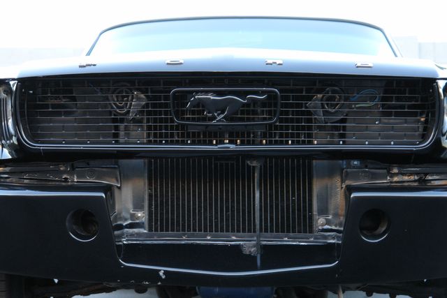 Ford-Mustang-1965-Black-Black-9