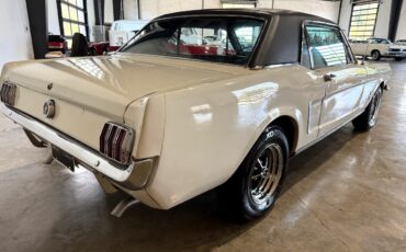 Ford-Mustang-1965-Classic-Car-10