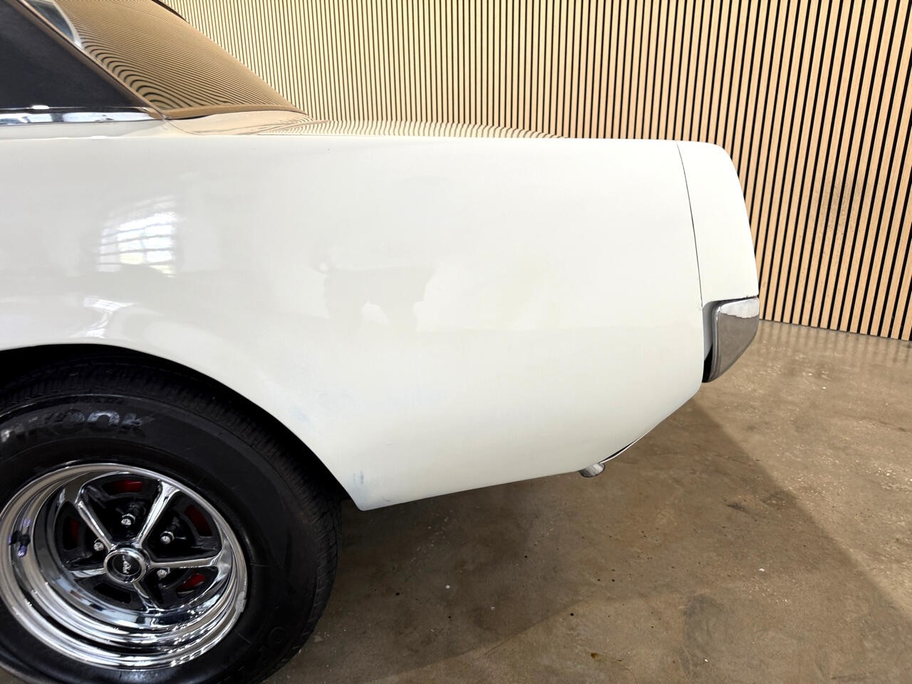 Ford-Mustang-1965-Classic-Car-19
