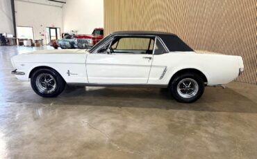 Ford-Mustang-1965-Classic-Car-22