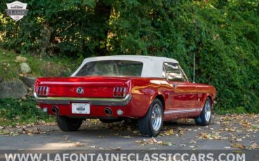 Ford-Mustang-1965-Convertible-15