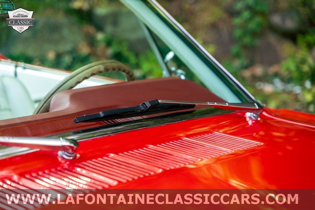 Ford-Mustang-1965-Convertible-19