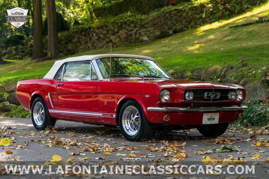 Ford-Mustang-1965-Convertible-2